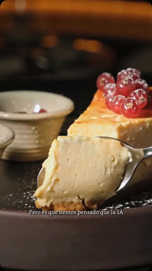 Sí, el vídeo es de IA. 
La tarta, no. 

Esa sí que no tiene truco.